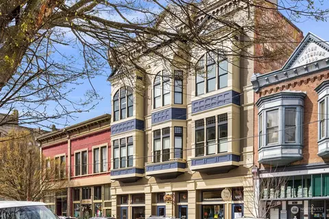 830 Water St #304, Port Townsend, WA 98368