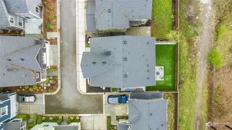View/Area - 18721 46th Ave SE, Bothell, WA 98012 photo 1 of 2