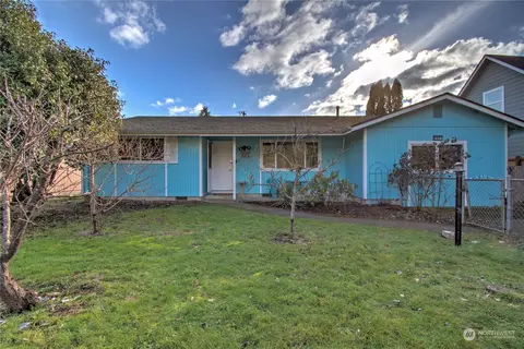 1017 W Franklin St, Shelton, WA 98584