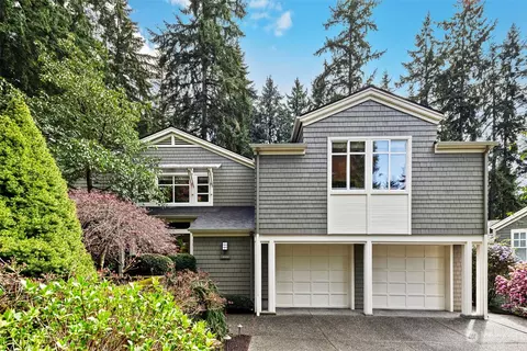 4528 110th Ave NE, Kirkland, WA 98033