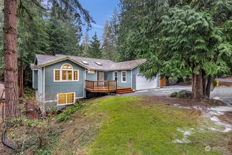 28 Rocky Ridge Dr, Bellingham, WA 98229