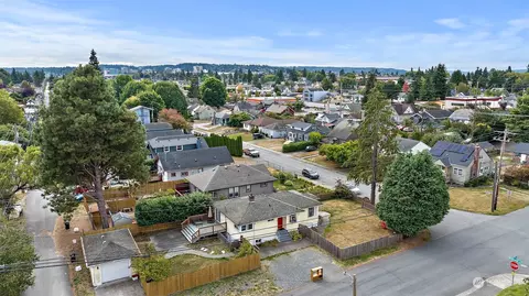View/Area - 1501 Mcdougall Ave, Everett, WA 98201 photo 1 of 2