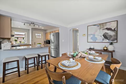 Dining - 1501 Mcdougall Ave, Everett, WA 98201 photo 2 of 2