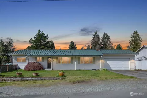 32319 Union Dr, Black Diamond, WA 98010