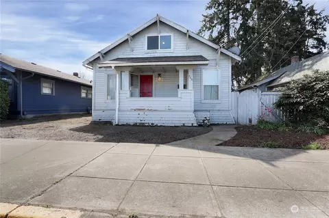 306 W Main, Puyallup, WA 98371