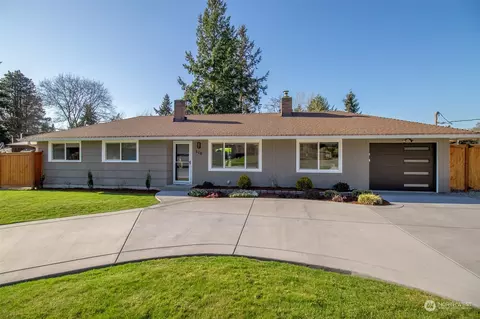 516 S 198th St, Des Moines, WA 98148