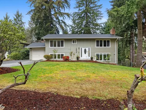 15036 SE 15th St, Bellevue, WA 98007