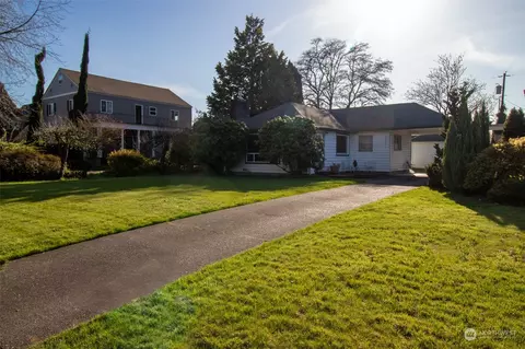3151 Nichols Blvd, Longview, WA 98632