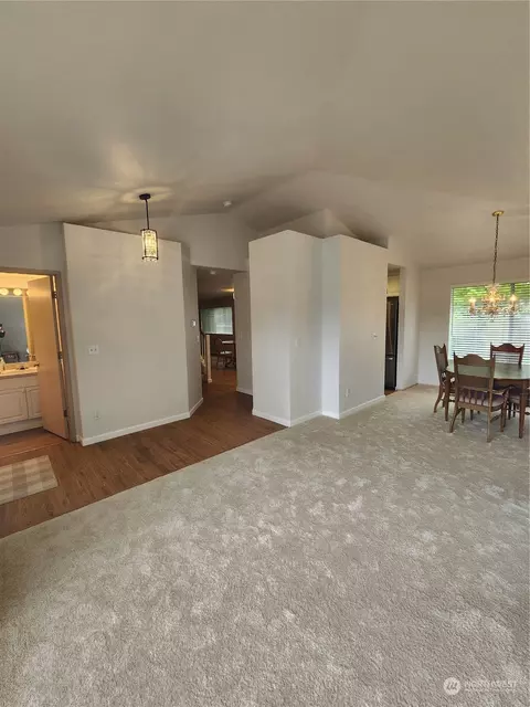 3330 Ward Ct, Enumclaw, WA 98022 photo 8