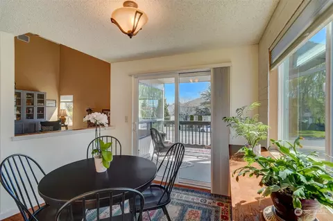 Dining - 1906 Colby Ave #6, Everett, WA 98201 photo 3 of 3