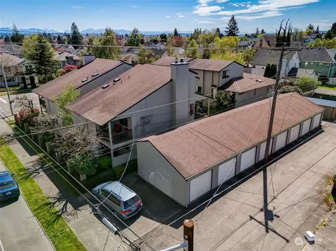View/Area - 1906 Colby Ave #6, Everett, WA 98201 photo 1 of 7