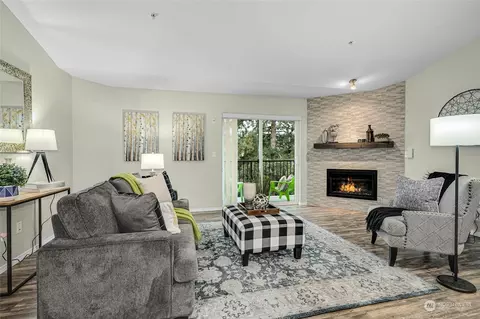 10709 Valley View Rd #A303, Bothell, WA 98011 photo 3
