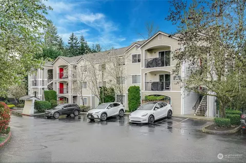 10709 Valley View Rd #A303, Bothell, WA 98011