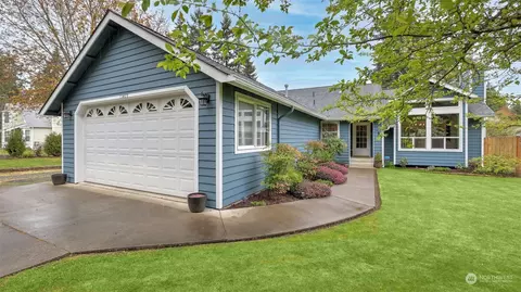 11403 207th Ave Ct E, Bonney Lake, WA 98391