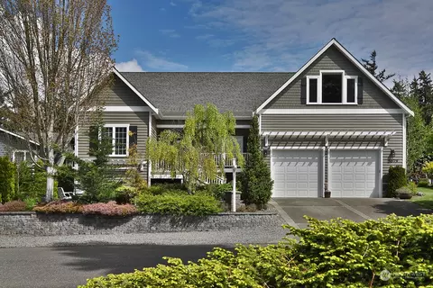 5879 Capt Vancouver Dr, Langley, WA 98260