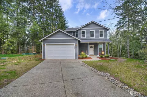 3829 Green Mountain Rd NW, Bremerton, WA 98312