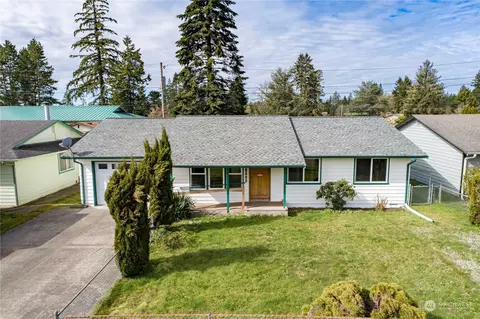 1719 Monroe St, Shelton, WA 98584
