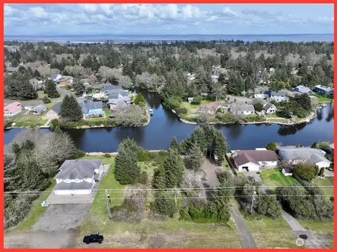 910 Point Brown Ave SE, Ocean Shores, WA 98569