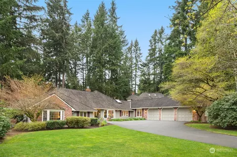 17012 NE 139th St, Redmond, WA 98052