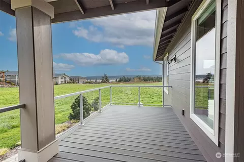 Exterior - 11 Ridgefield Rd, Sequim, WA 98382 photo 8 of 14