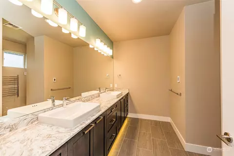 Bath - 11 Ridgefield Rd, Sequim, WA 98382 photo 1 of 3