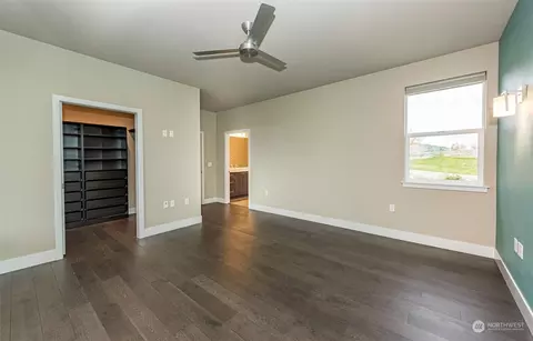 Living - 11 Ridgefield Rd, Sequim, WA 98382 photo 4 of 4