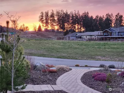 Exterior - 11 Ridgefield Rd, Sequim, WA 98382 photo 6 of 14