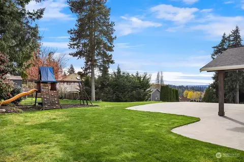 Exterior - 8429 NE 177th St, Bothell, WA 98011 photo 4 of 6