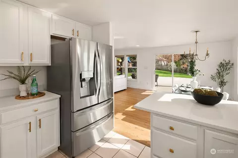 Kitchen - 8429 NE 177th St, Bothell, WA 98011 photo 3 of 3