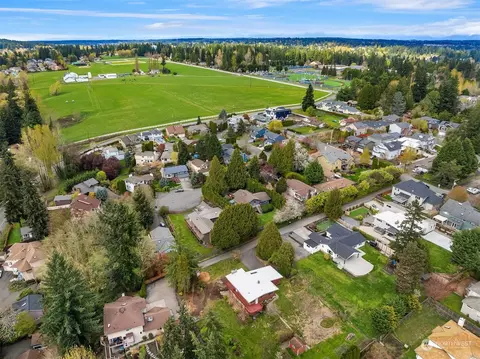 View/Area - 8429 NE 177th St, Bothell, WA 98011 photo 2 of 3