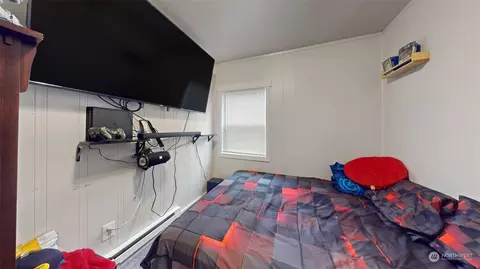 Bedroom - 2120 Madison St, Everett, WA 98203 photo 7 of 7