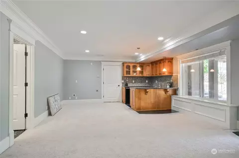 Living - 11407 53rd Ave SE, Everett, WA 98208 photo 4 of 4
