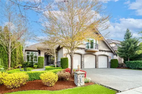 21480 SE 3rd Pl, Sammamish, WA 98074