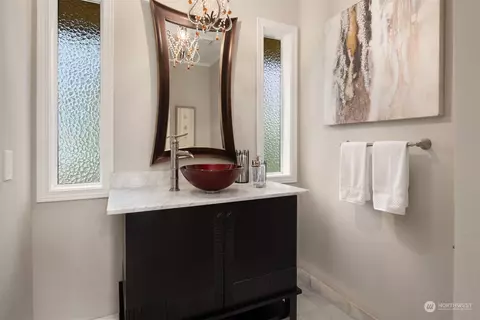 Bath - 238 Skyline Dr, Edmonds, WA 98020 photo 1 of 4