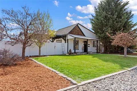 233 N Franklin Ave, Wenatchee, WA 98801