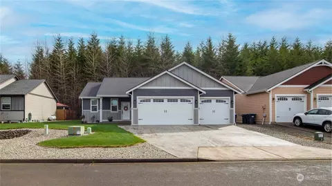 1538 N 4th St, Mccleary, WA 98557