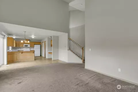 213 Kendall St NE, Orting, WA 98360 photo 10