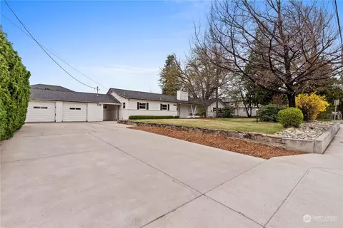 1339 Maple St, Wenatchee, WA 98801