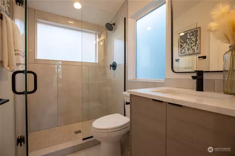 5614 Keystone Pl N, Seattle, WA 98103 photo 14