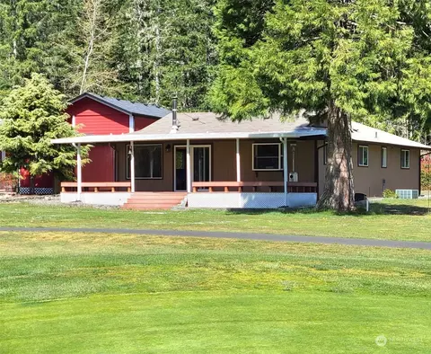 20 N Fairway Dr E, Hoodsport, WA 98548