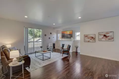 Living - 225 N Cabot Rd #A, Everett, WA 98203 photo 1 of 4