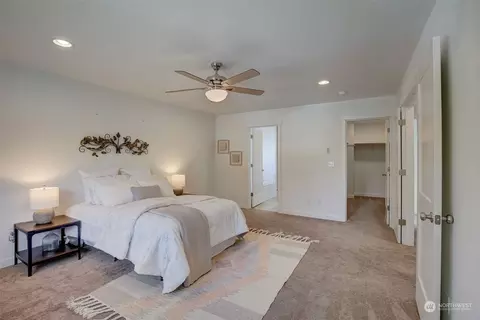 Bedroom - 225 N Cabot Rd #A, Everett, WA 98203 photo 2 of 7