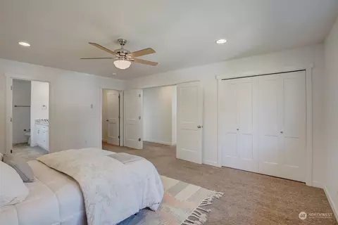 Bedroom - 225 N Cabot Rd #A, Everett, WA 98203 photo 5 of 7
