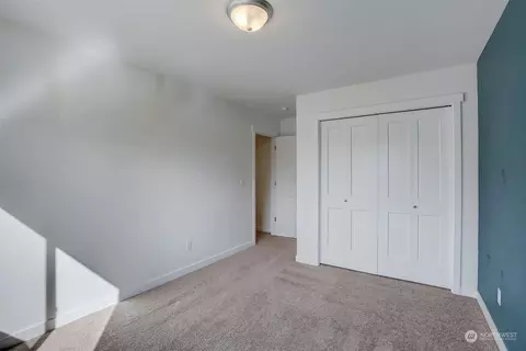 Bedroom - 225 N Cabot Rd #A, Everett, WA 98203 photo 6 of 7