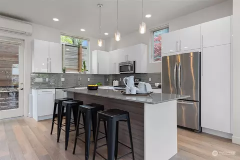 Kitchen - 1104 10th Ave E, Seattle, WA 98102 photo 1 of 7