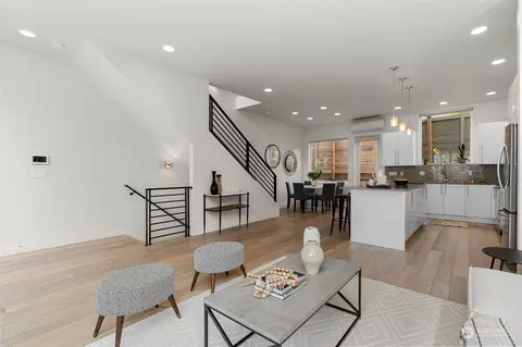 Living - 1104 10th Ave E, Seattle, WA 98102 photo 4 of 5