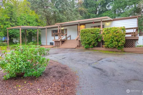 551 SE Crescent Dr, Shelton, WA 98584