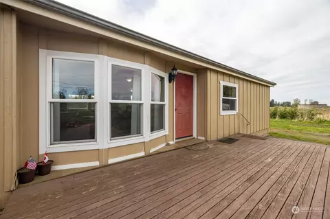 8242 Gillies Rd, Everson, WA 98247 photo 3