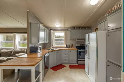 8242 Gillies Rd, Everson, WA 98247 photo 7