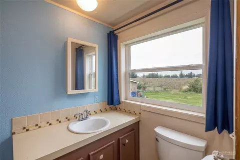 8242 Gillies Rd, Everson, WA 98247 photo 13